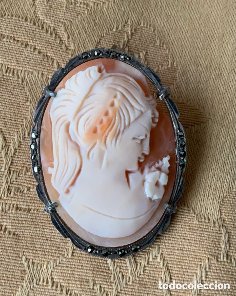 Joyeria: ANTIGUO CAMAFEO CONCHA PIEL DE &Aacute;NGEL, PLATA Y MARQUESITAS