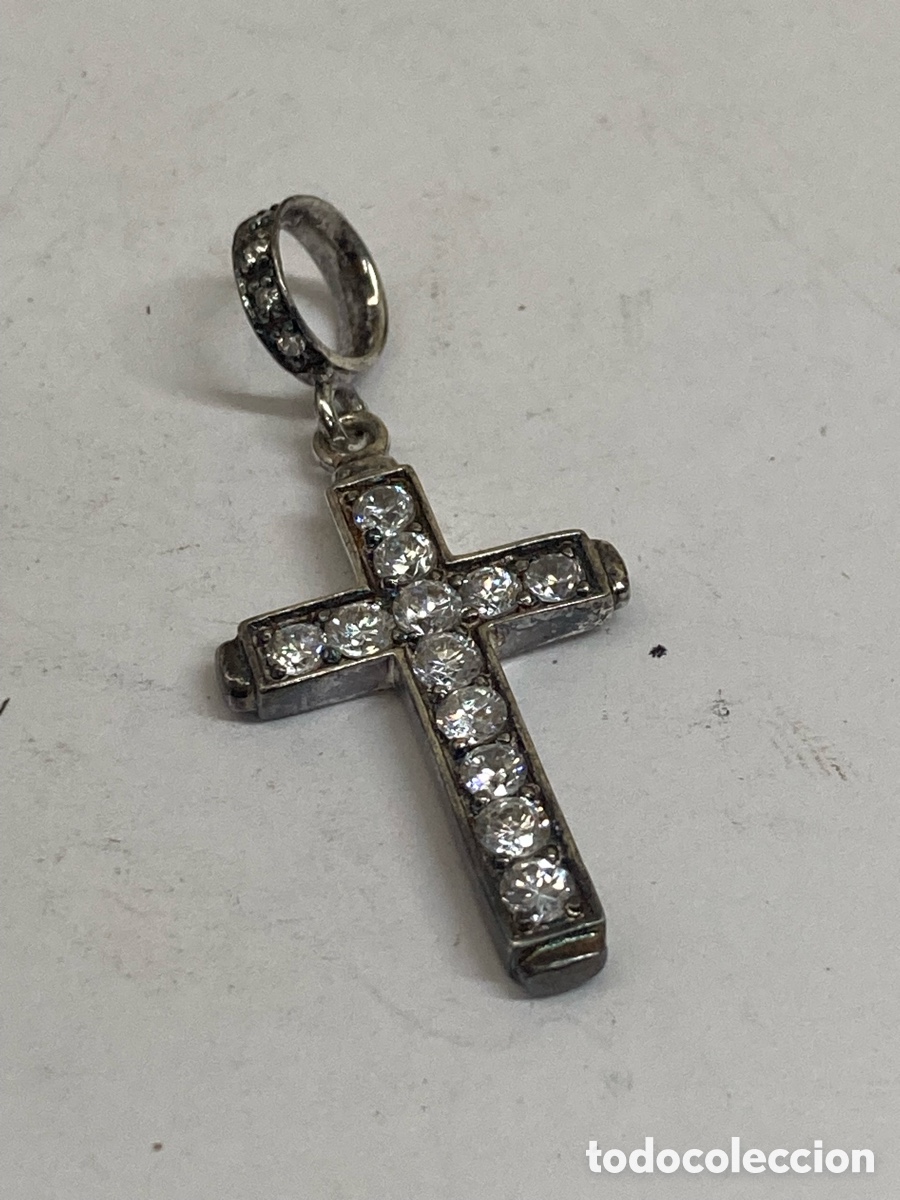 Joyeria: Cruz de plata religiosa C634
