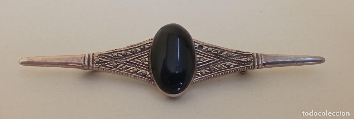 Joyeria: ANTIGUO BROCHE DE PLATA CON CONTRASTES. CECA PORTUGUESA
