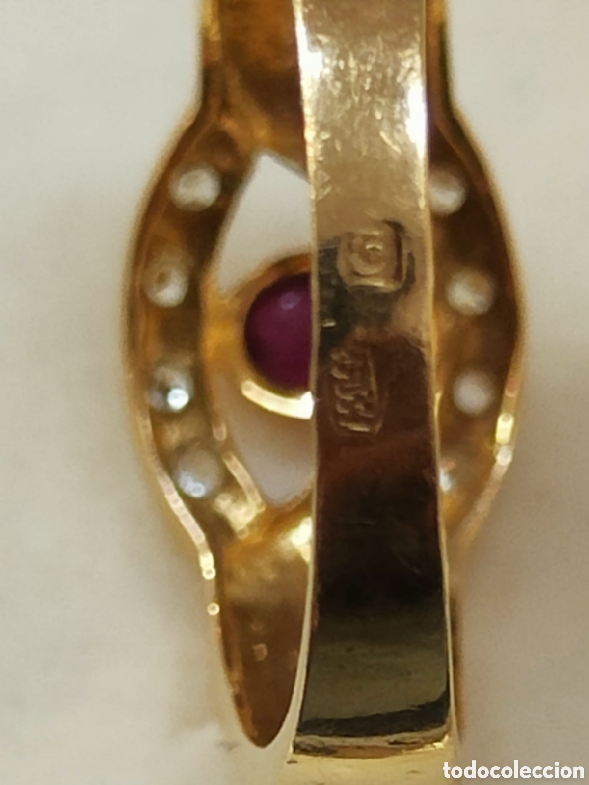 Joyeria: Anillo Oro 18k Rub&iacute; y Diamantes - Foto 2