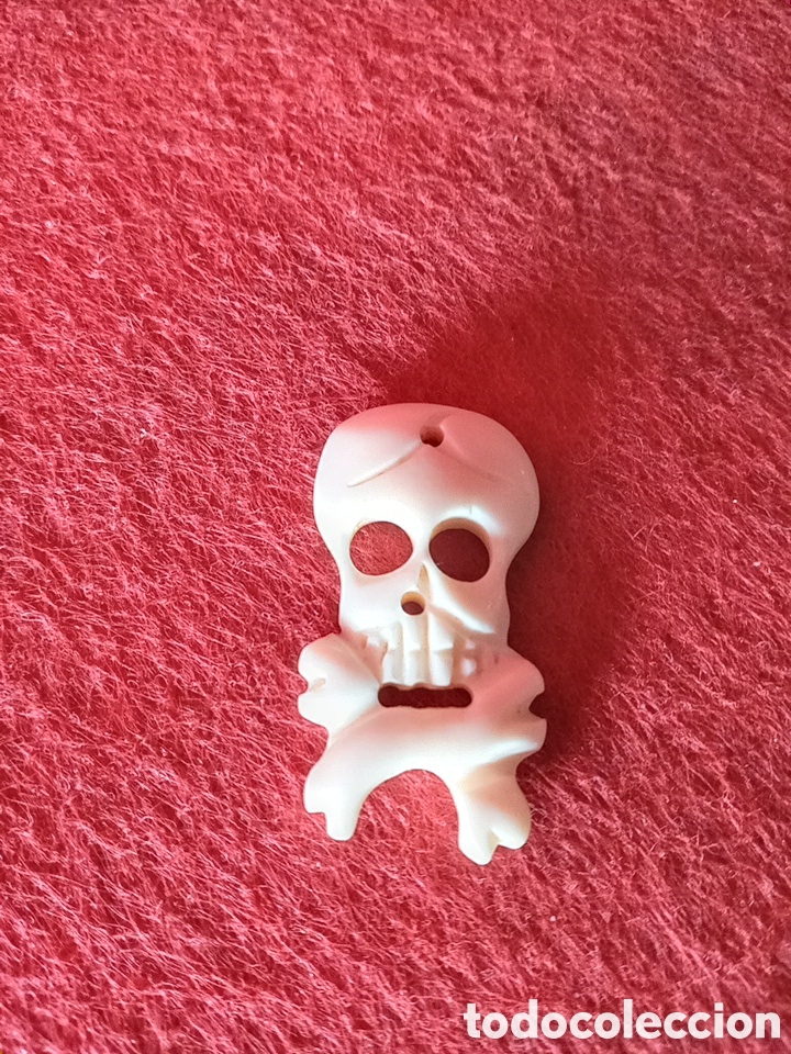 Joyeria: CALAVERA TALLADA EN HUESO