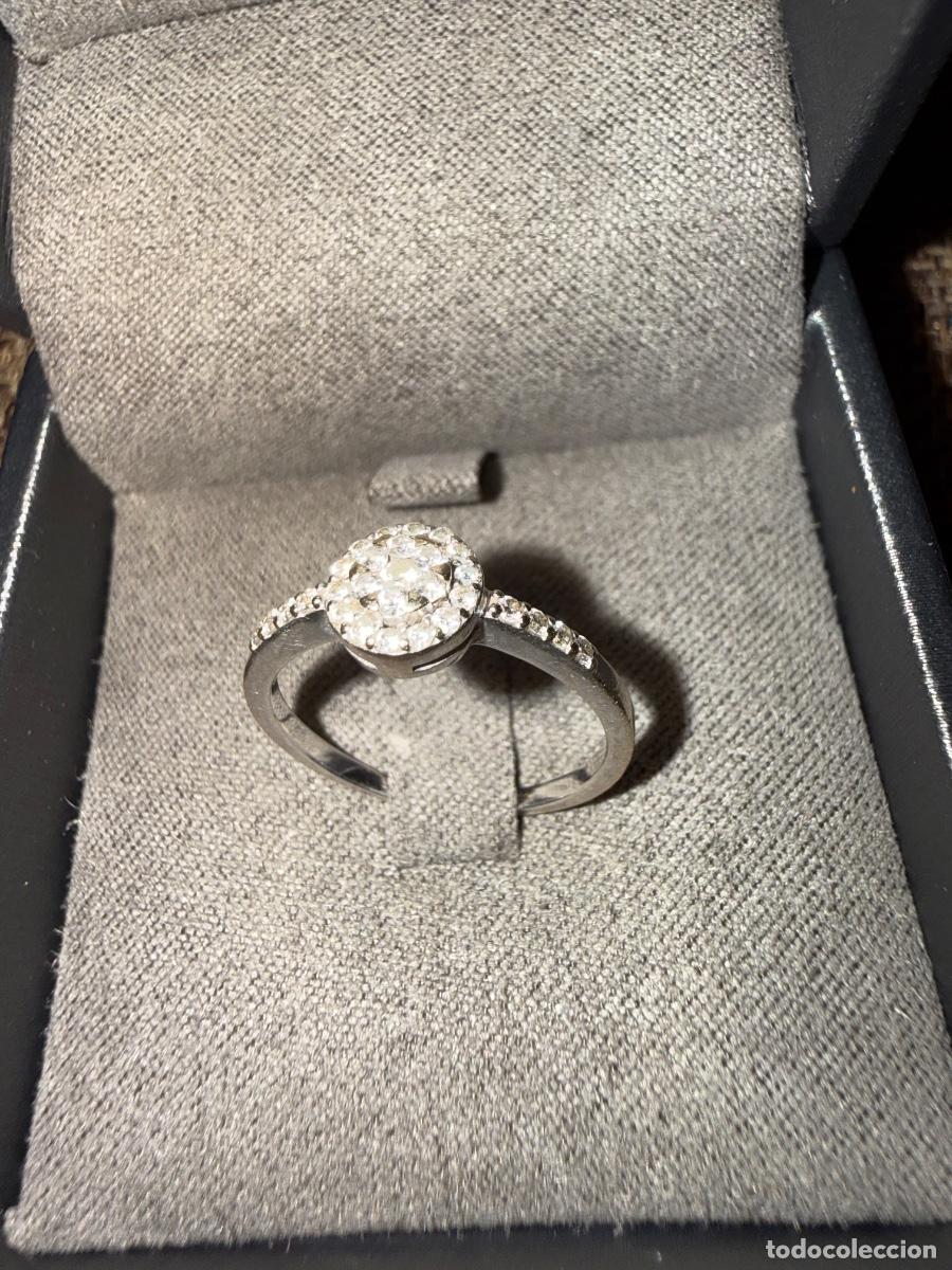 Joyeria: Anillo de diamantes y oro blanco - Foto 3