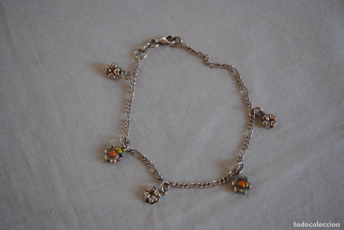 Joyeria: PULSERA DE PLATA CON COLGANTES EN FORMA DE MALGARITAS . - Foto 3