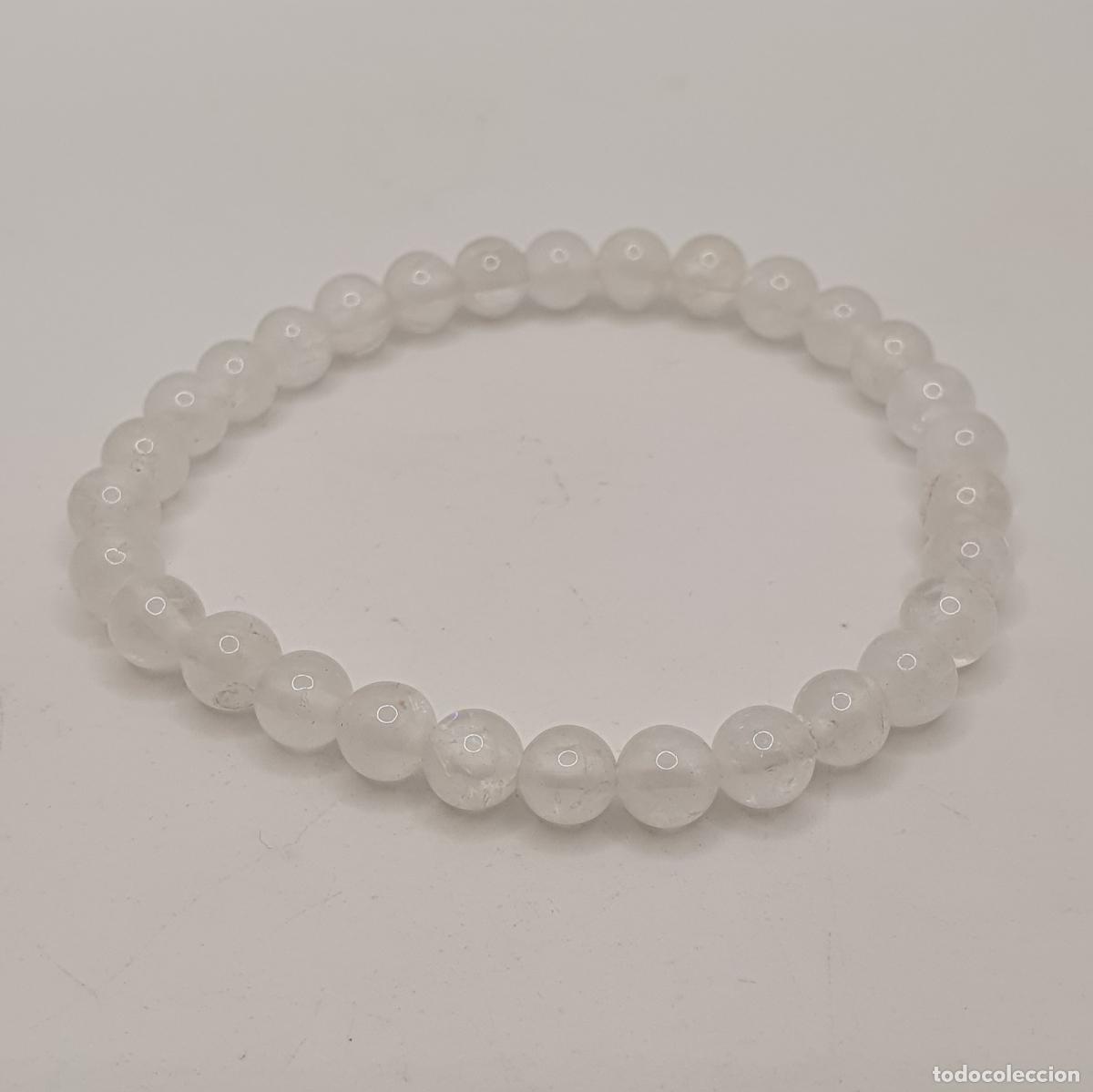 Joyeria: Pulsera en cuentas esf&eacute;ricas de cuarzo natural con magn&iacute;ficas propiedades energ&eacute;ticas.