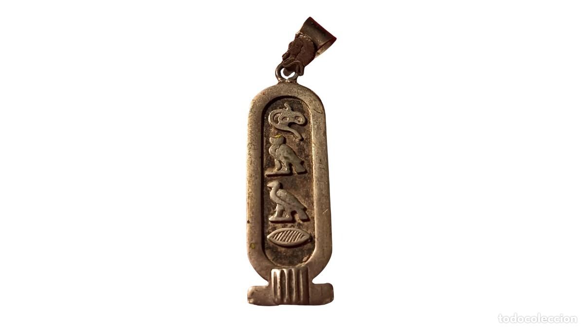 Joyeria: COLGANTE CARTUCHO EGIPCIO VINTAGE 1960&ndash;1990 &mdash; Jerogl&iacute;ficos con Ankh y s&iacute;mbolos reales