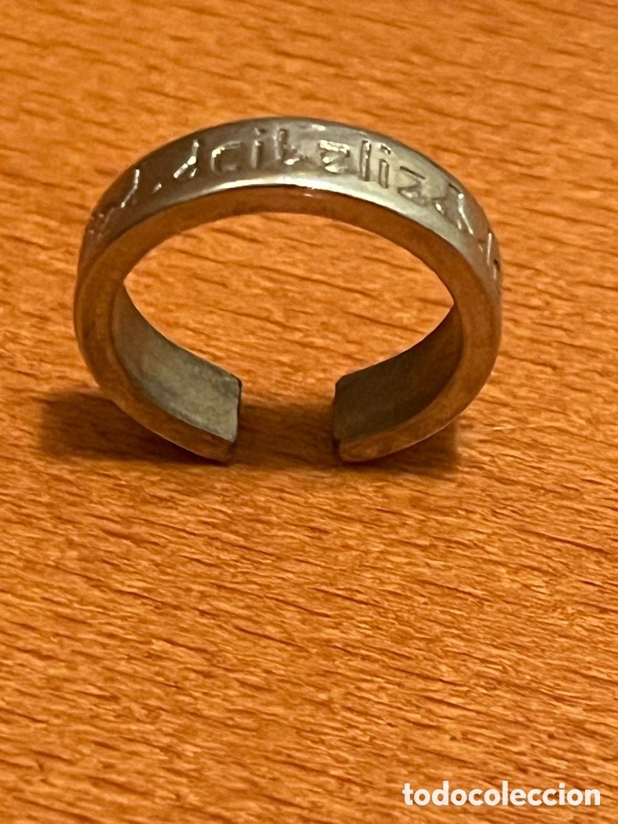 Joyeria: Anillo DCIBELIA. Desaparecida discoteca en Oiartzun, Gipuzkoa. Ruta del Norte