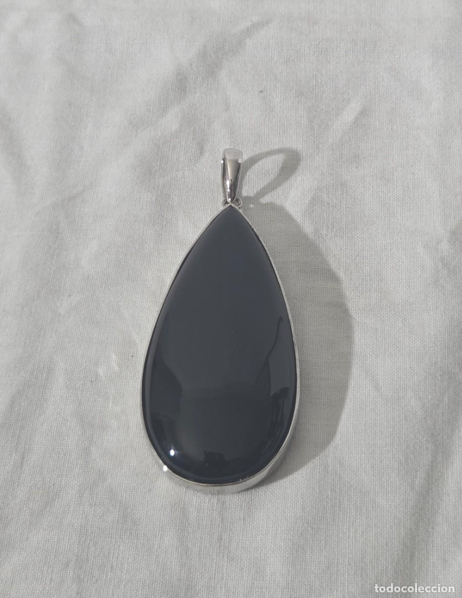 Joyeria: Gran colgante de plata 925 con cabuj&oacute;n de cuarzo onix
