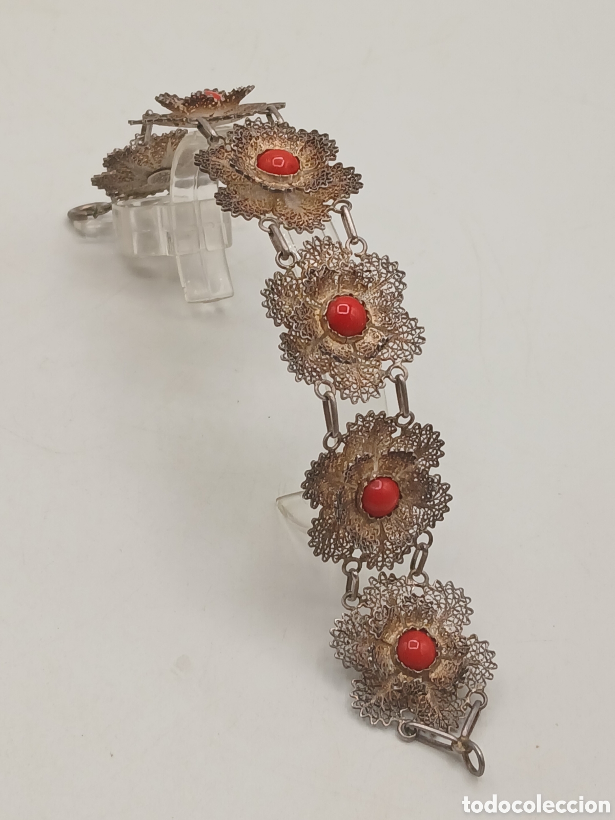 Joyeria: Antigua pulsera plata filigrana 925mls y coral rojo