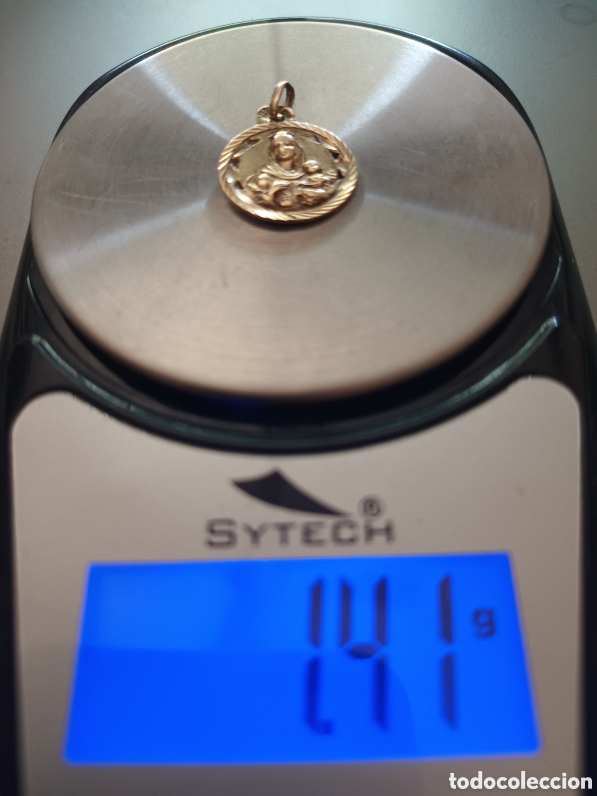 Joyeria: ANTIGUA MEDALLA DE ORO DE LA VIRGEN DEL CARMEN Y JESUCRISTO EN EL REVERSO