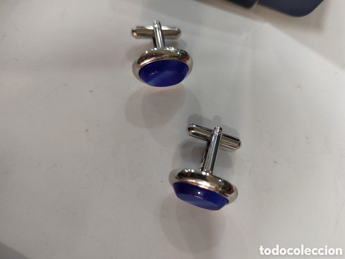 Joyeria: Elegantes gemelos filman camiseros - Foto 5