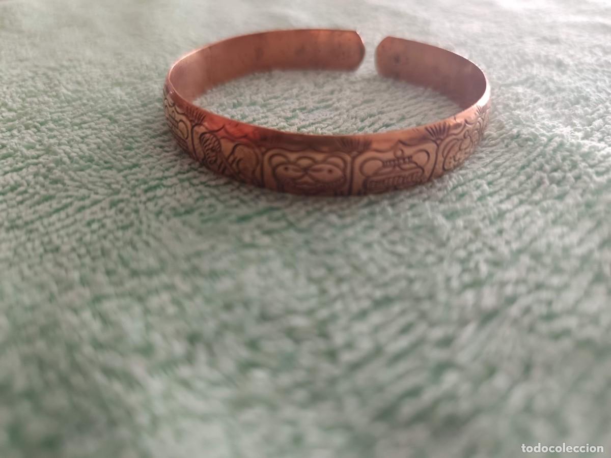Joyeria: Pulsera o brazalete abierto de cobre macizo