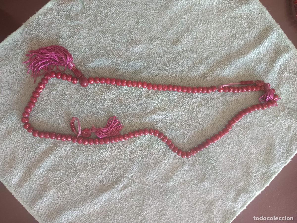 Joyeria: Tasbih (o misbaha), un rosario o collar de cuentas de oraci&oacute;n utilizado en el islam para la devoci&oacute;n