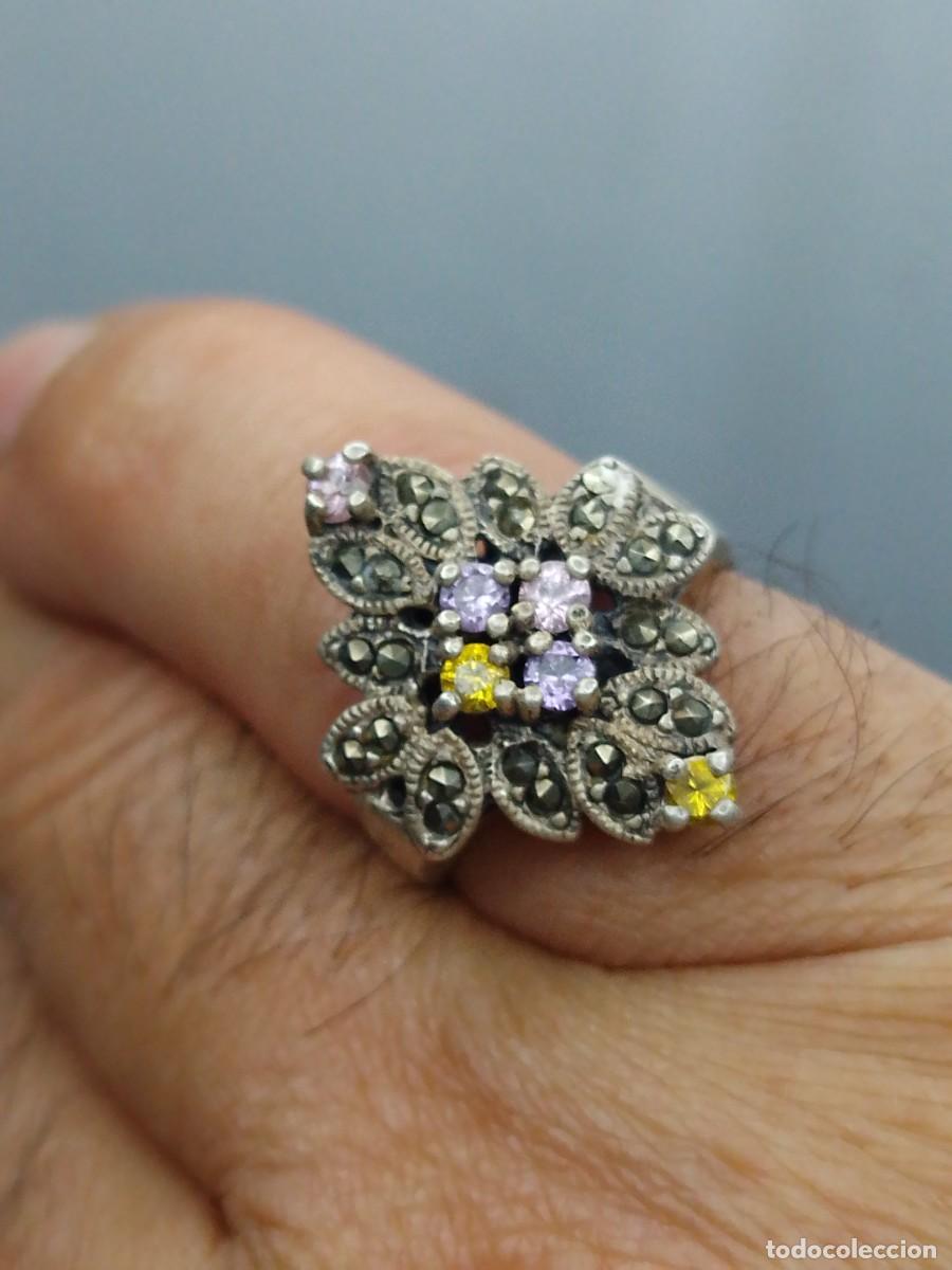 Joyeria: Anillo plata estilo barroco piedras varios colores muy bonito