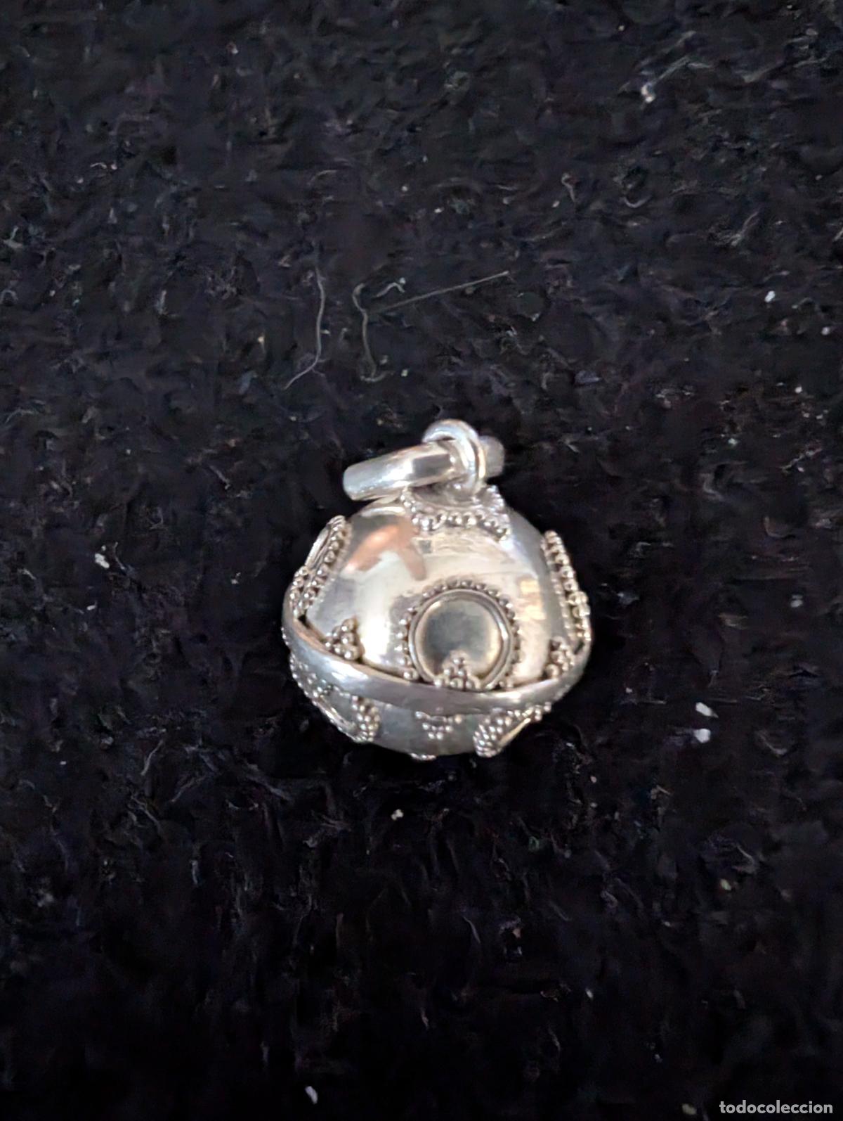 Joyeria: LLAMADOR DE ANGELES DE PLATA. CON PEQUE&Ntilde;O CASCABEL. PESO 3,15 gr. 1,30 cm