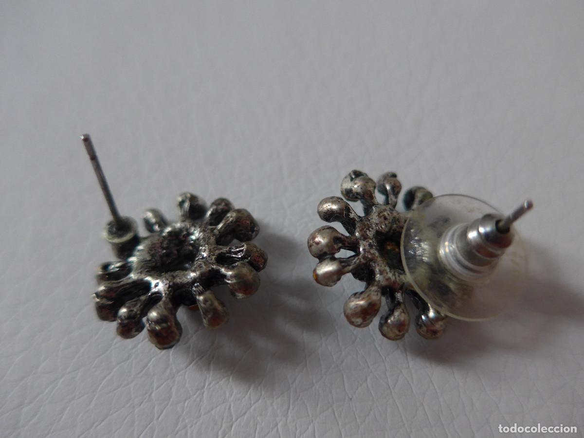 Joyeria: JUEGO DE PENDIENTES DE METAL CON ADORNOS - Foto 4