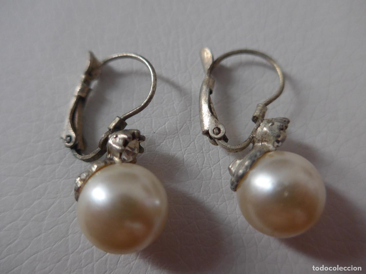Joyeria: JUEGO DE PENDIENTES DE METAL CON PERLAS - Foto 3