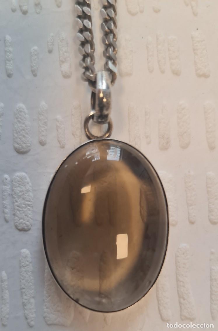 Joyeria: Colgante Vintage de Cuarzo Ahumado Cabuj&oacute;n Oval en Metal Plateado