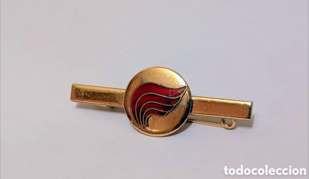 Joyeria: Elegante Pasador de corbata piloto. Alas rojas