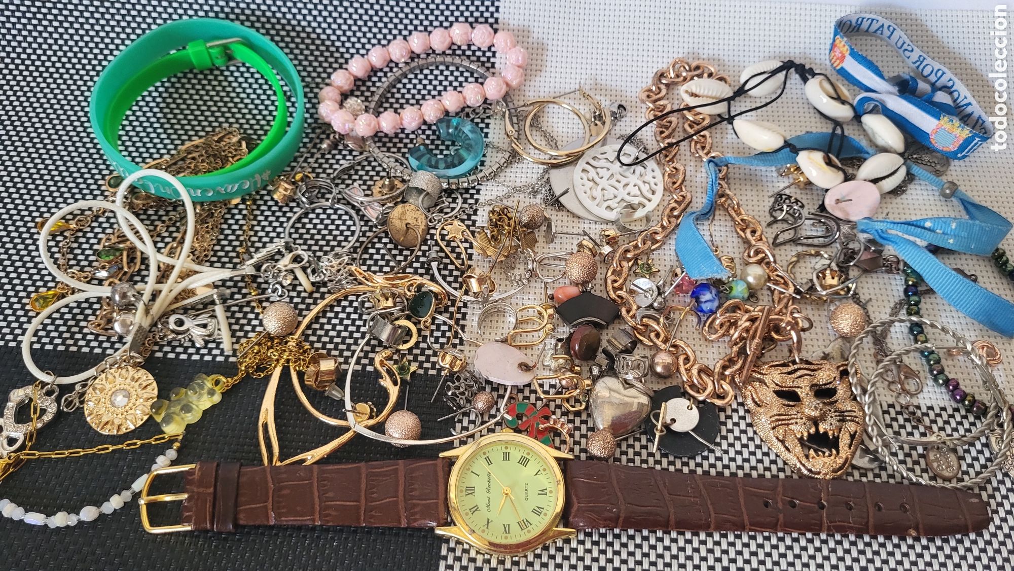 Joyeria: Lote varias bisuter&iacute;as L5