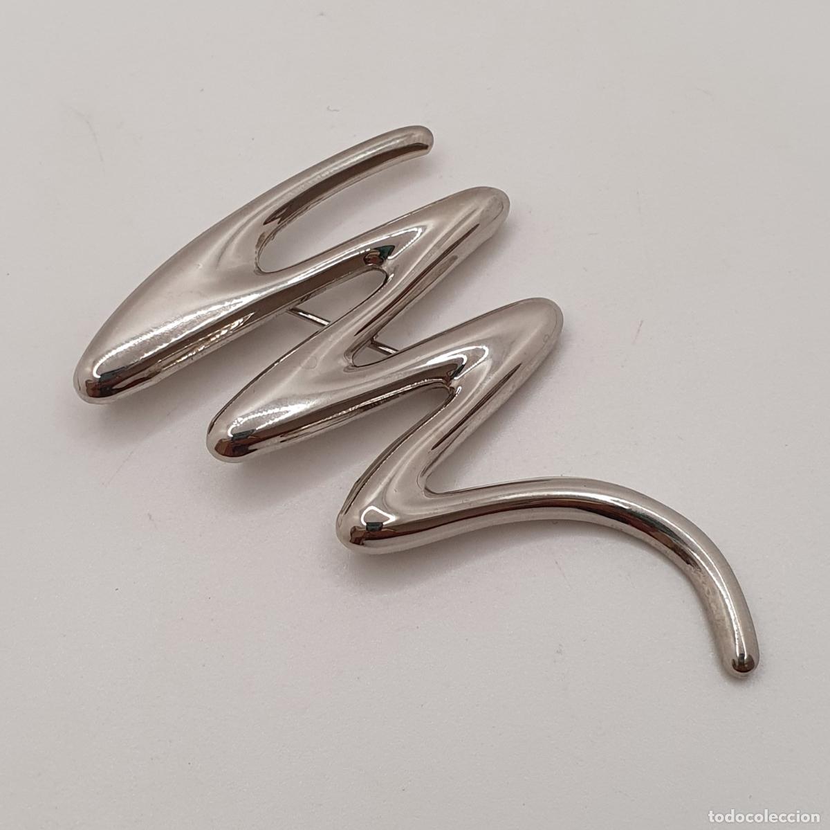 Joyeria: Sofisticado broche de dise&ntilde;o zigzag con acabados en plata. - Foto 2