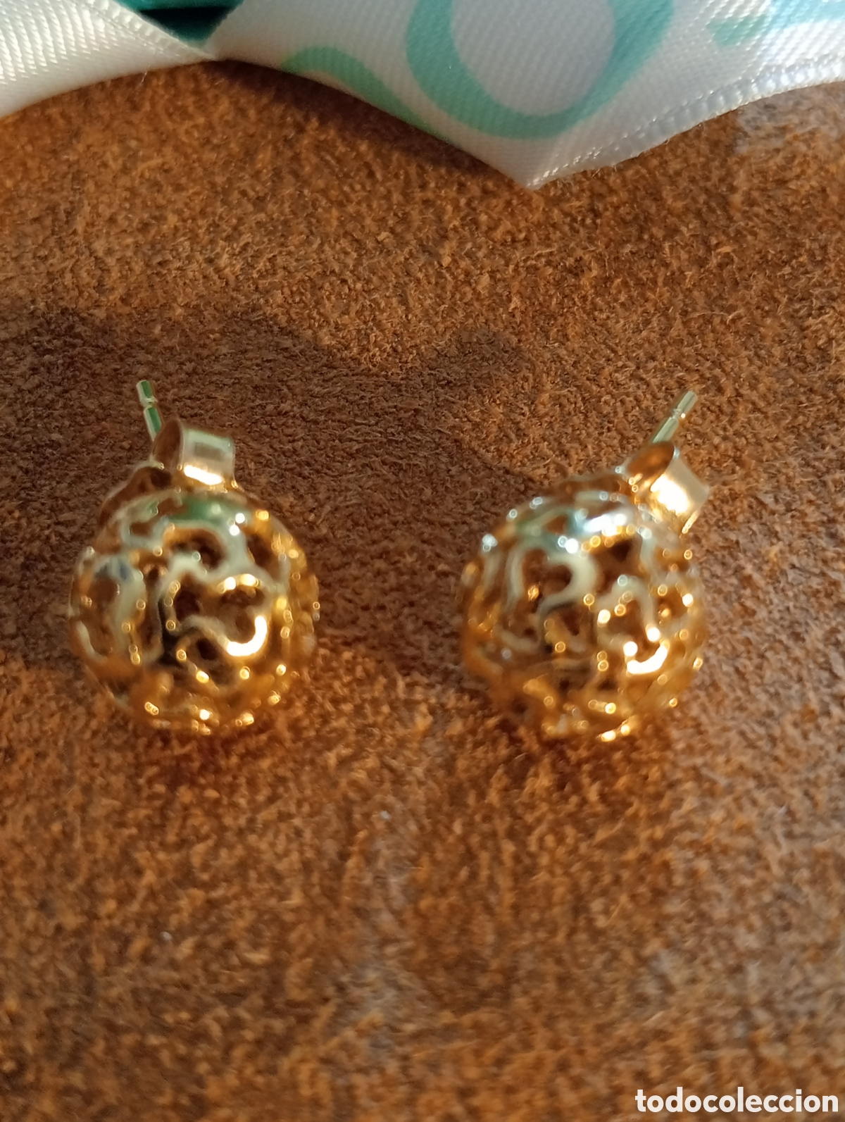 Joyeria: Pendientes TOUS oro macizo 18K (750) &ndash; Bolas caladas / grid de ositos &ndash; 5 gramos