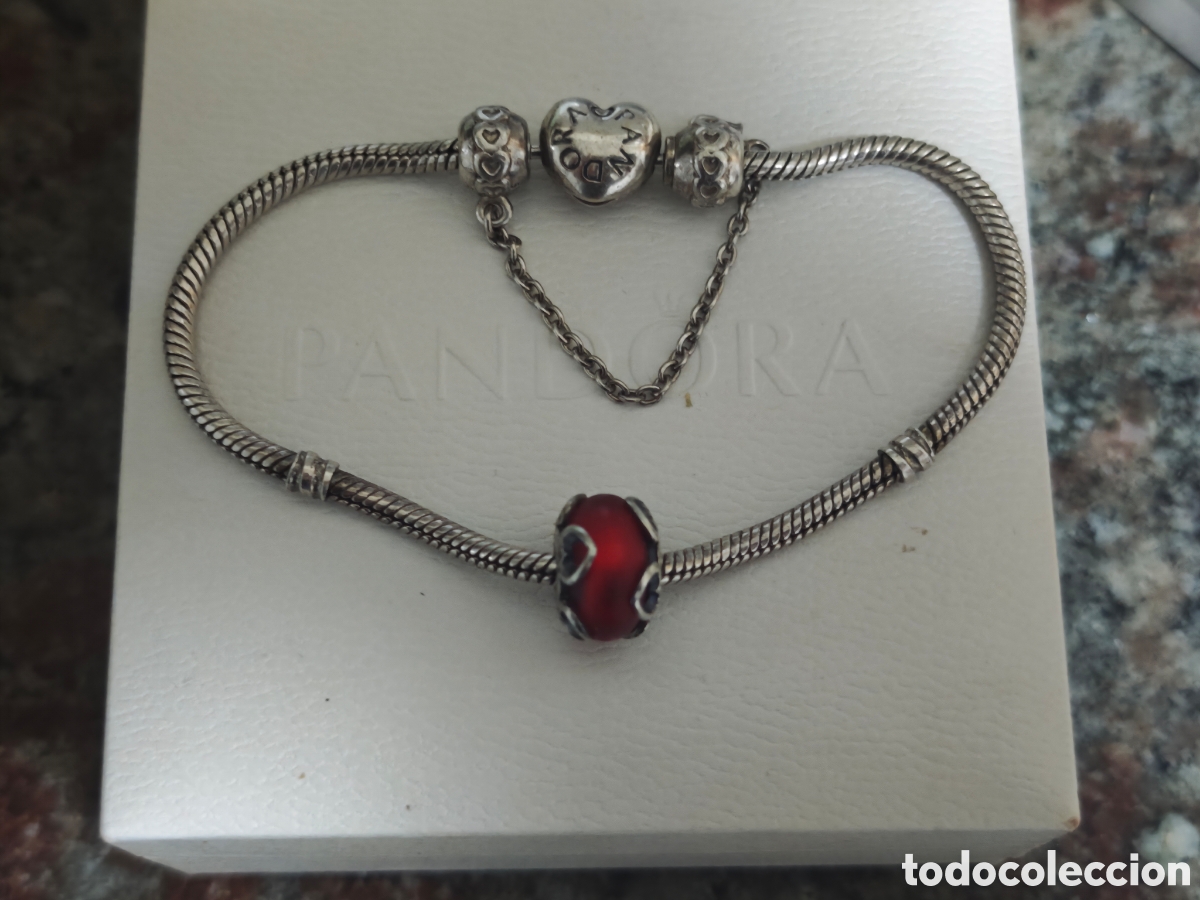 Joyeria: PULSERA PANDORA MOMENTOS PLATA CHARM MURANO ROJO