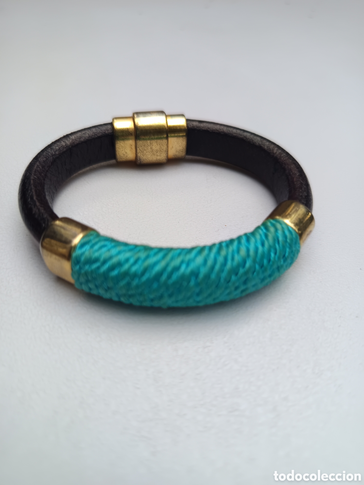 Joyeria: Pulsera brazalete vintage cuero metal e iman