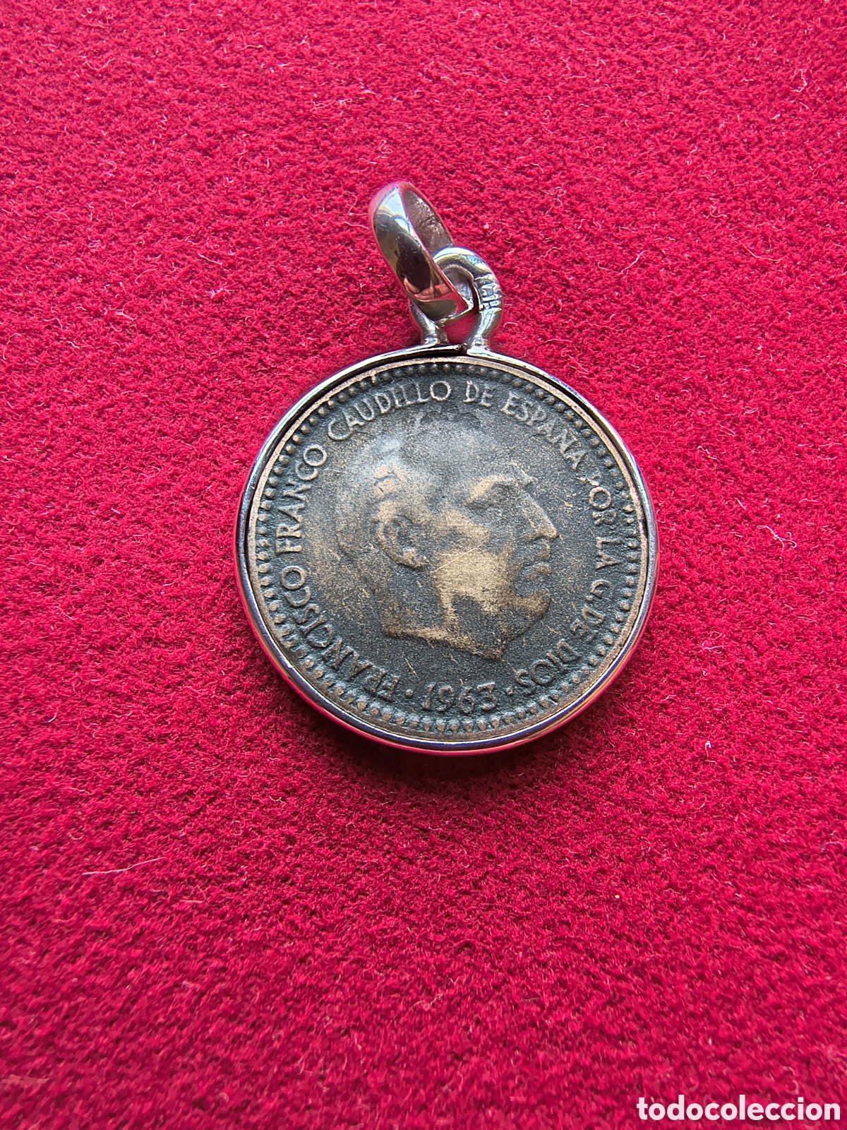 Joyeria: Colgate plata/ moneda.