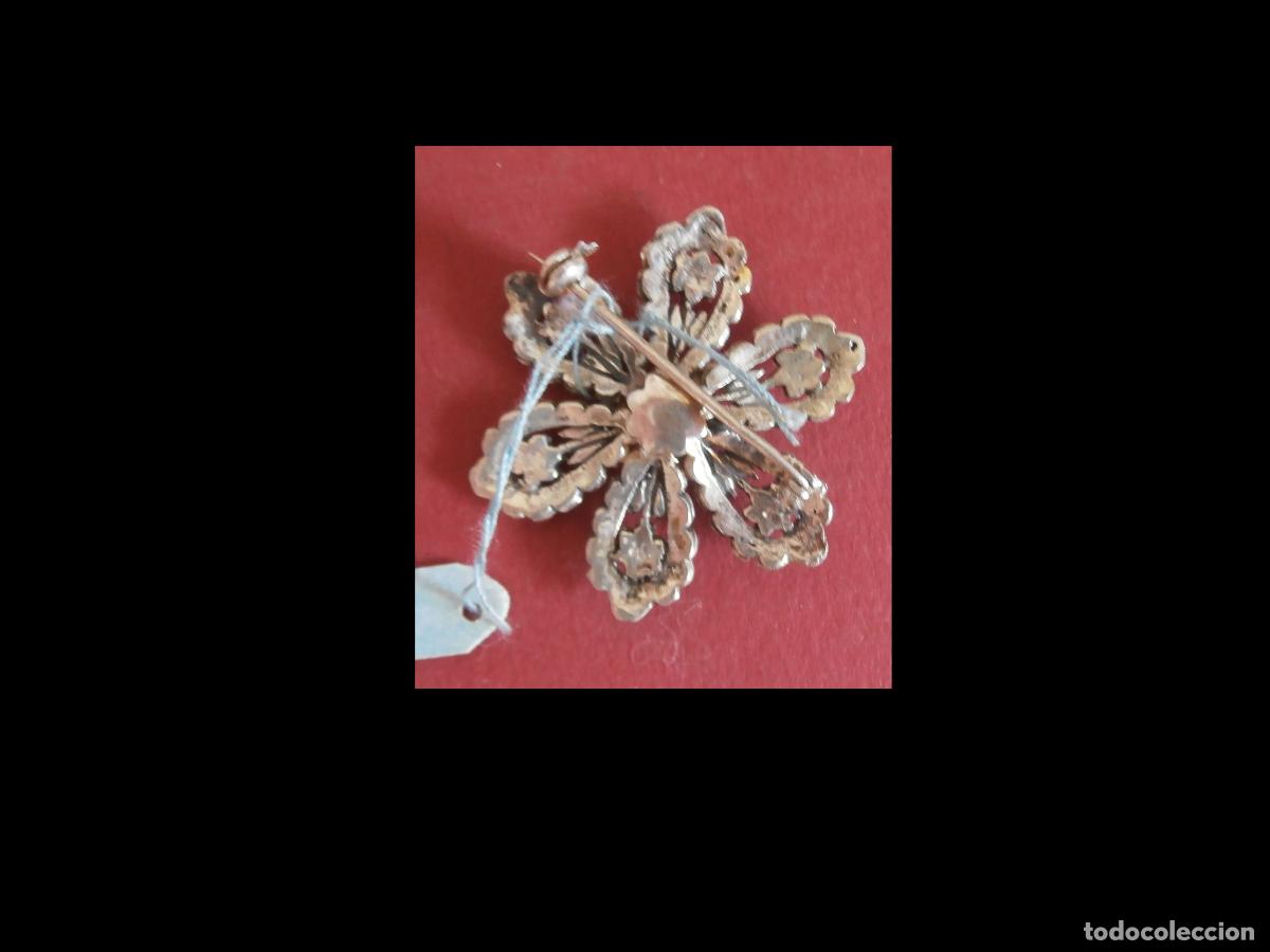 Joyeria: Broche con marquesitas en forma de flor - Foto 2