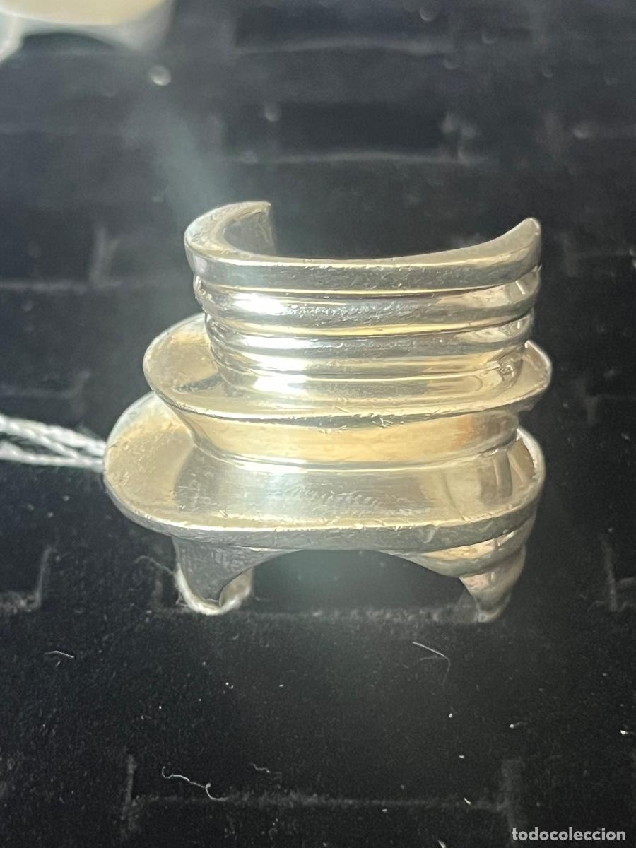 Joyeria: ANILLO DE DISE&Ntilde;O DE PLATA DE JOAQU&Iacute;N BERAO MADRID