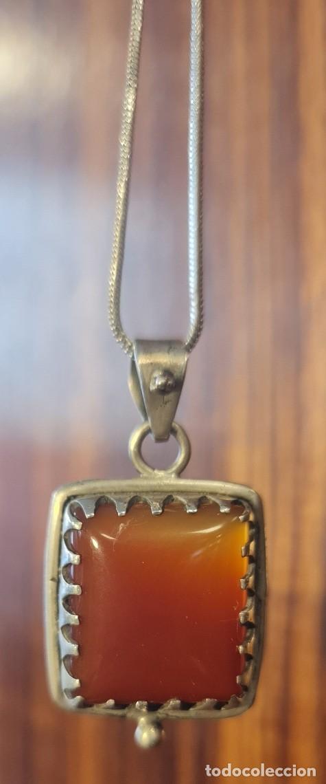 Joyeria: Colgante de Plata de Ley 925 con Cornalina Natural Engaste Festoneado, Cadena de Serpiente Vintage