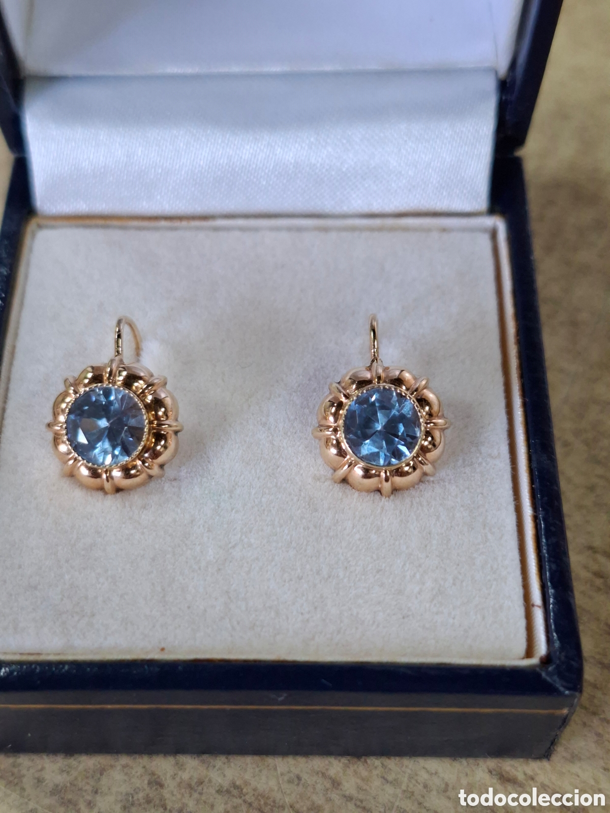 Joyeria: Pendientes de oro s. XIX
