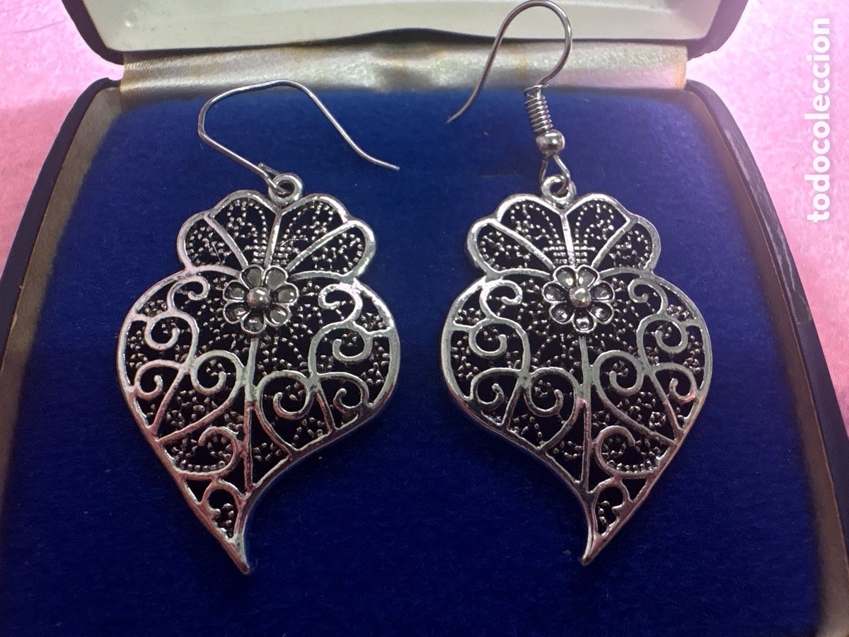 Joyeria: Pendientes regionales en filigrana (A4)
