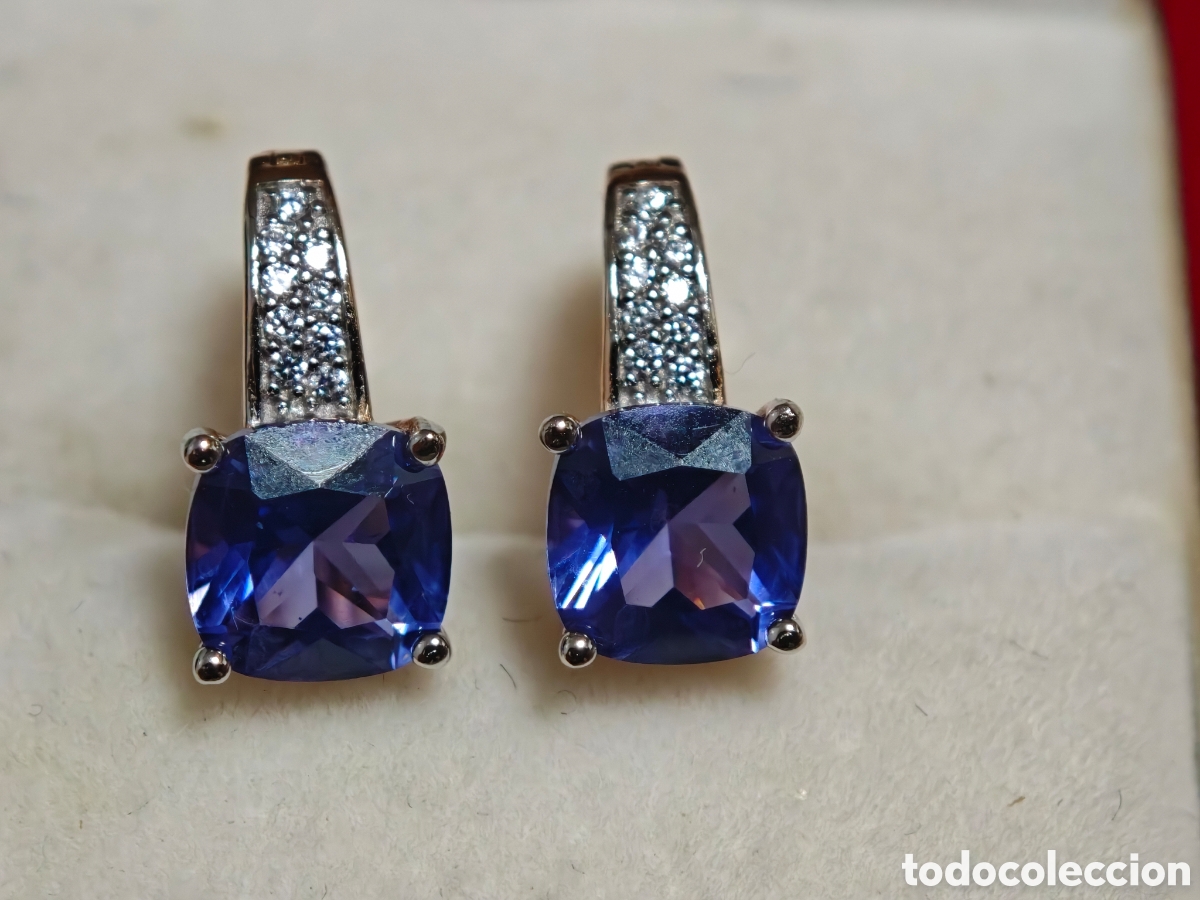 Joyeria: Anillo en plata de ley con tanzanitas y circonitas