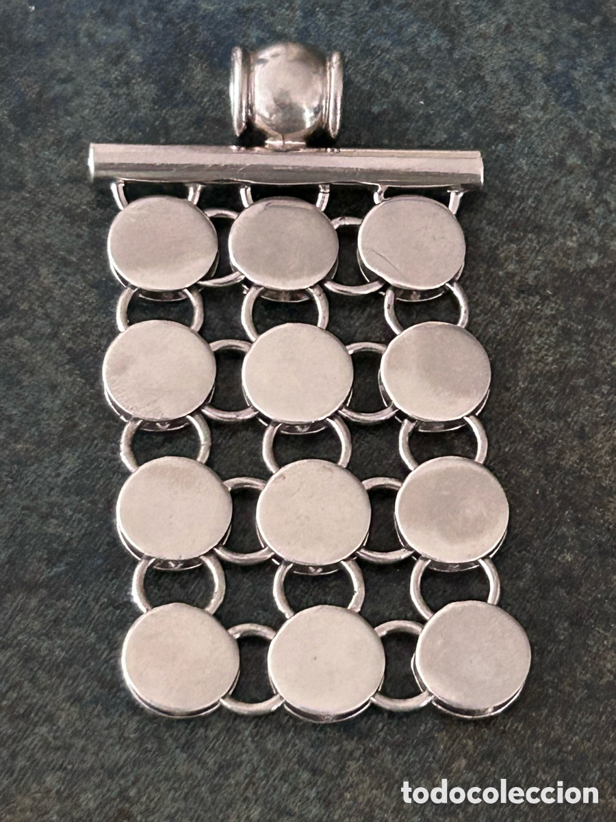 Joyeria: COLGANTE DE PLATA. 925. 18,4 gr.