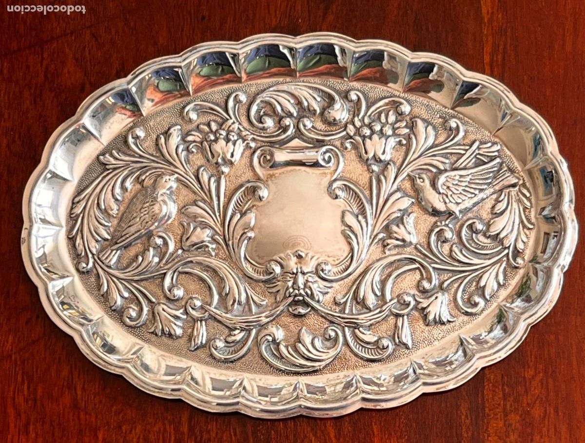 Joyeria: BANDEJA VACIABOLSILLOS EN PLATA DE LEY, P&Aacute;JAROS Y DECORACI&Oacute;N REPUJADA, 56,3 G, 16,5 CM