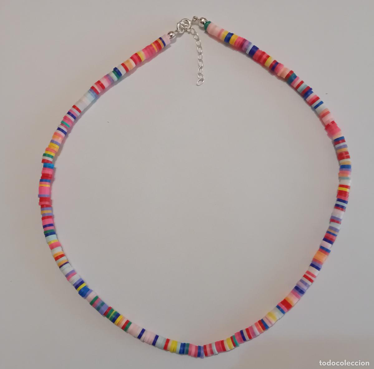 Joyeria: COLLAR GARGANTILLA DE CUENTAS DE ARCILLA Y CIERRE Y ALARGO DE PLATA DE LEY CONTRASTADA.