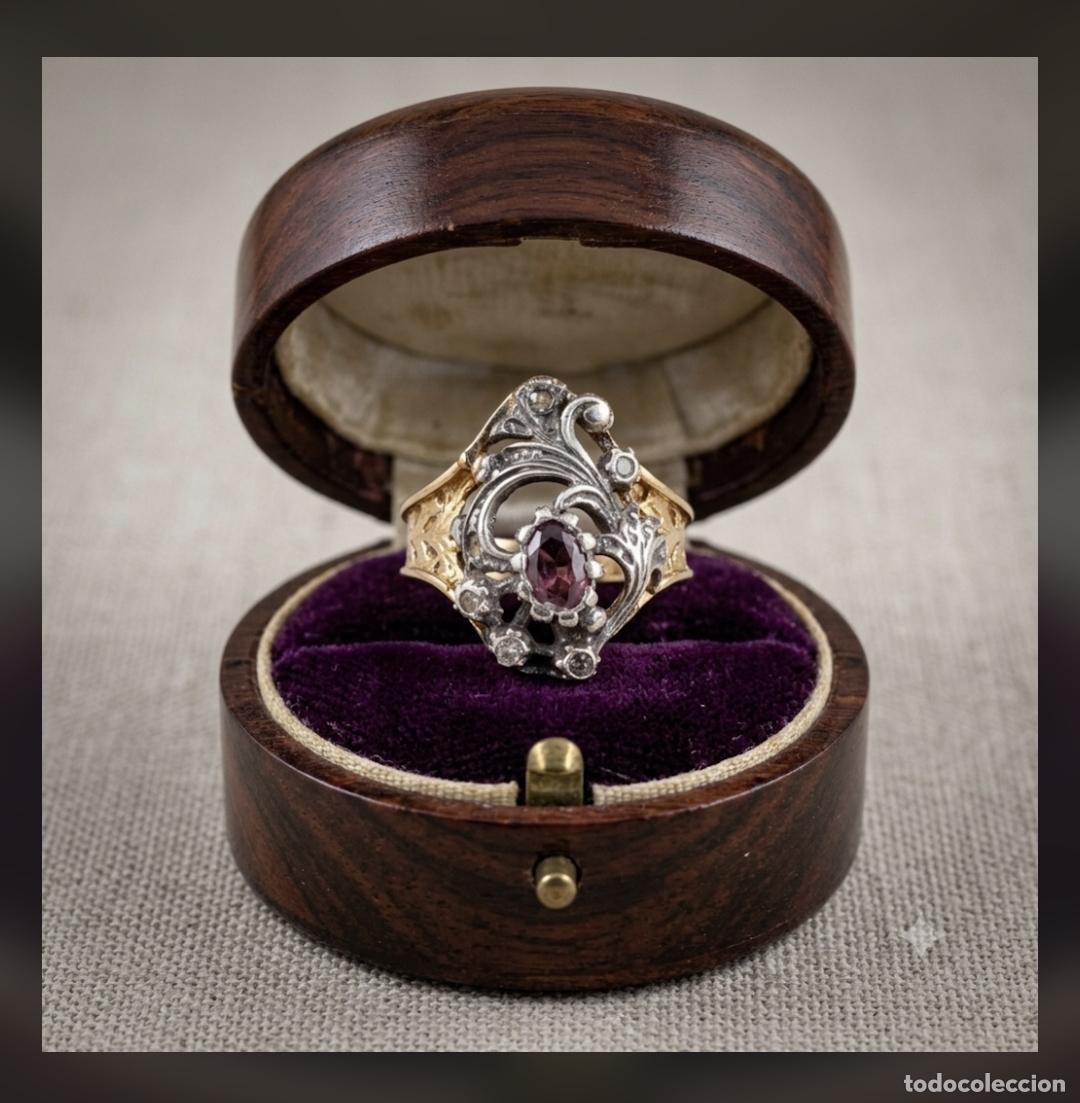 Joyeria: Bella sortija antigua de corte isabelino en plata de ley 925, zafiros blancos y amatista talla oval.