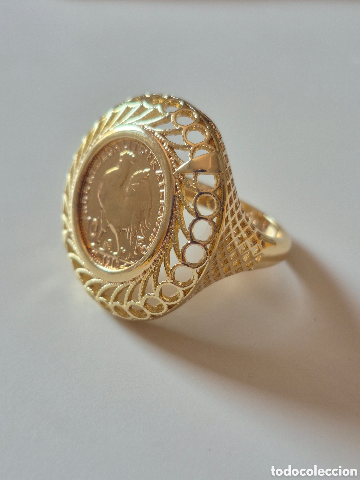 Joyeria: BONITO ANILLO ORO LAMINADO . REF S3 C ORO 210826