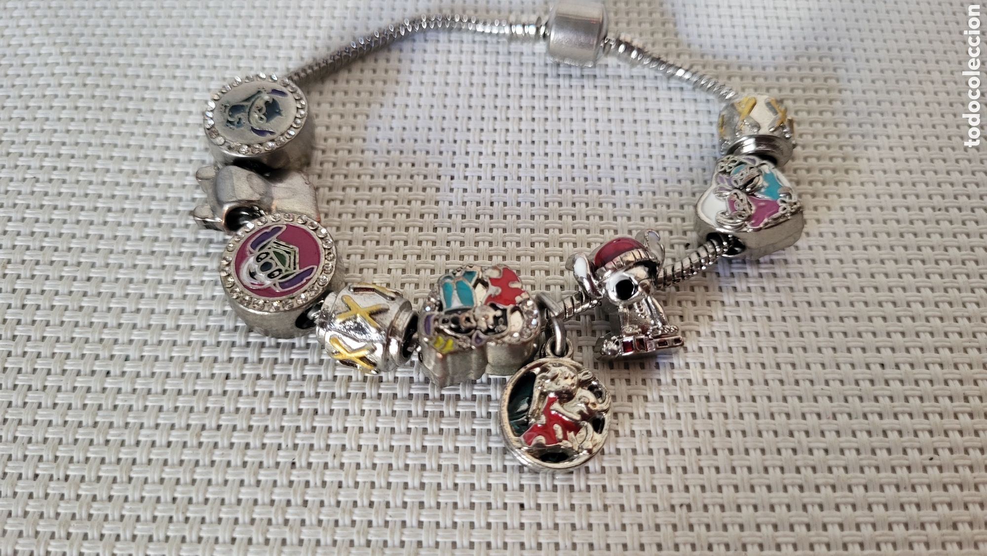 Joyeria: Pulsera estilo Pandora
