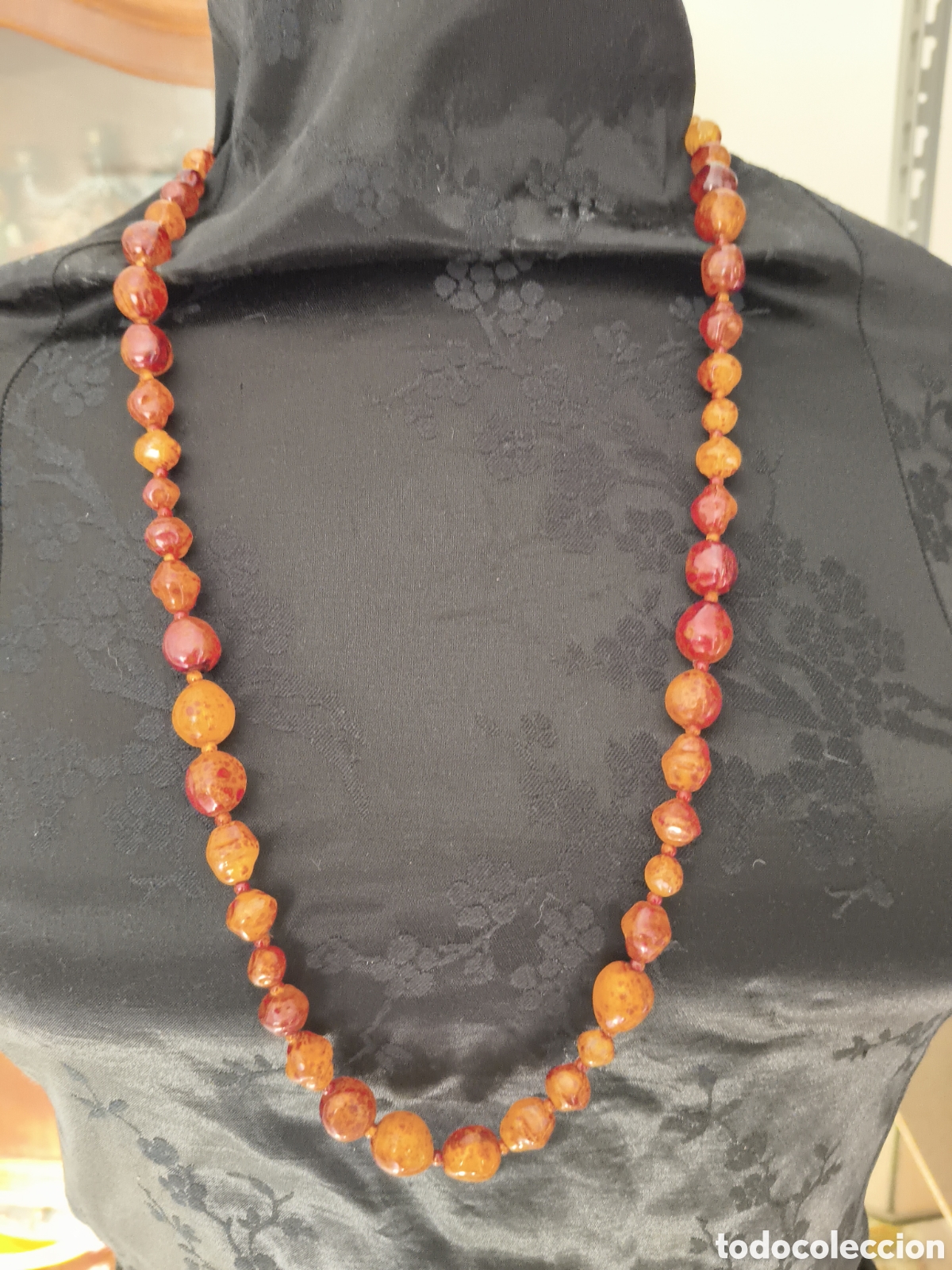 Joyeria: Antiguo collar ruso s&iacute;mil &aacute;mbar moteado