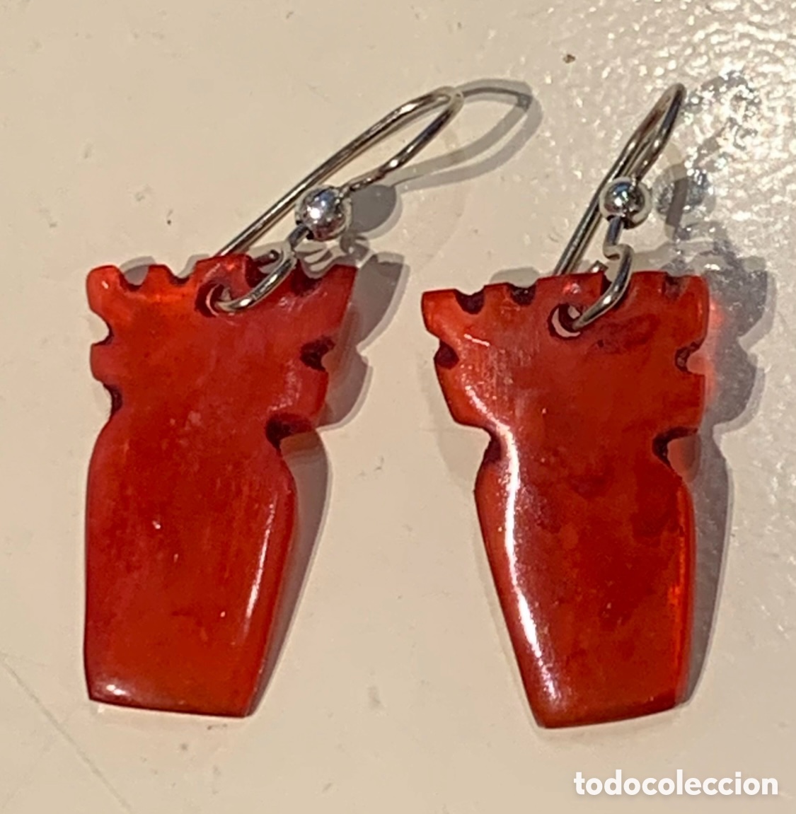 Joyeria: Pendientes. Hueso pintado.