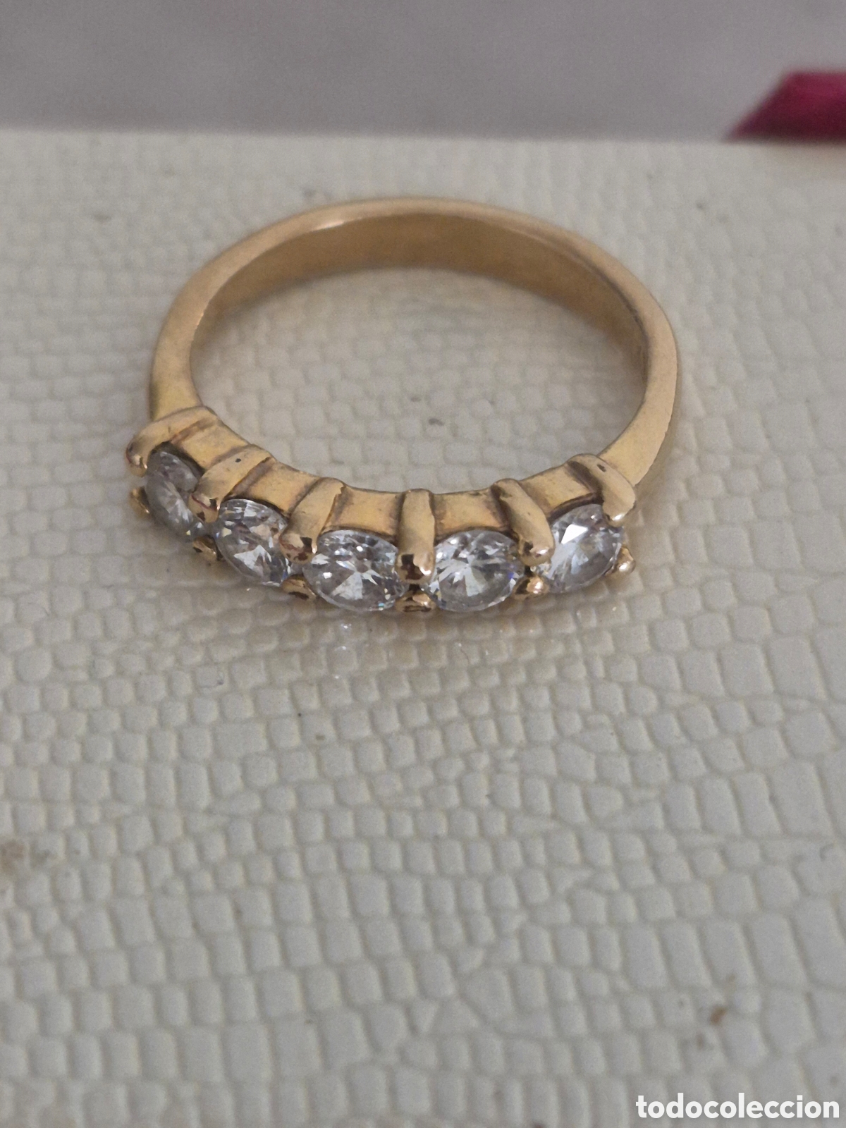 Joyeria: BONITO ANILLO VINTAGE CON CIRCONITAS. REF ORO 240826