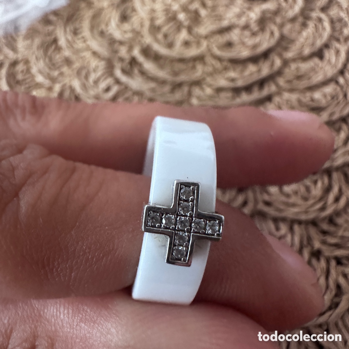 Joyeria: Anillo Swarovski ceramica