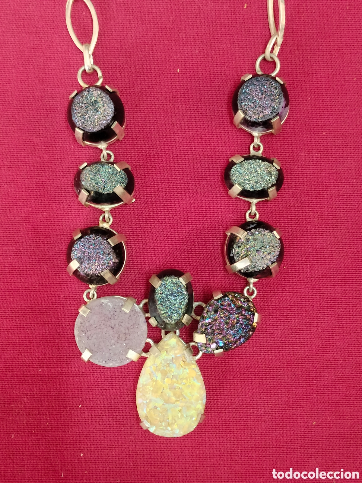Joyeria: Collar gargantilla de plata 925 y piedras de &aacute;gata drusa iridiscente