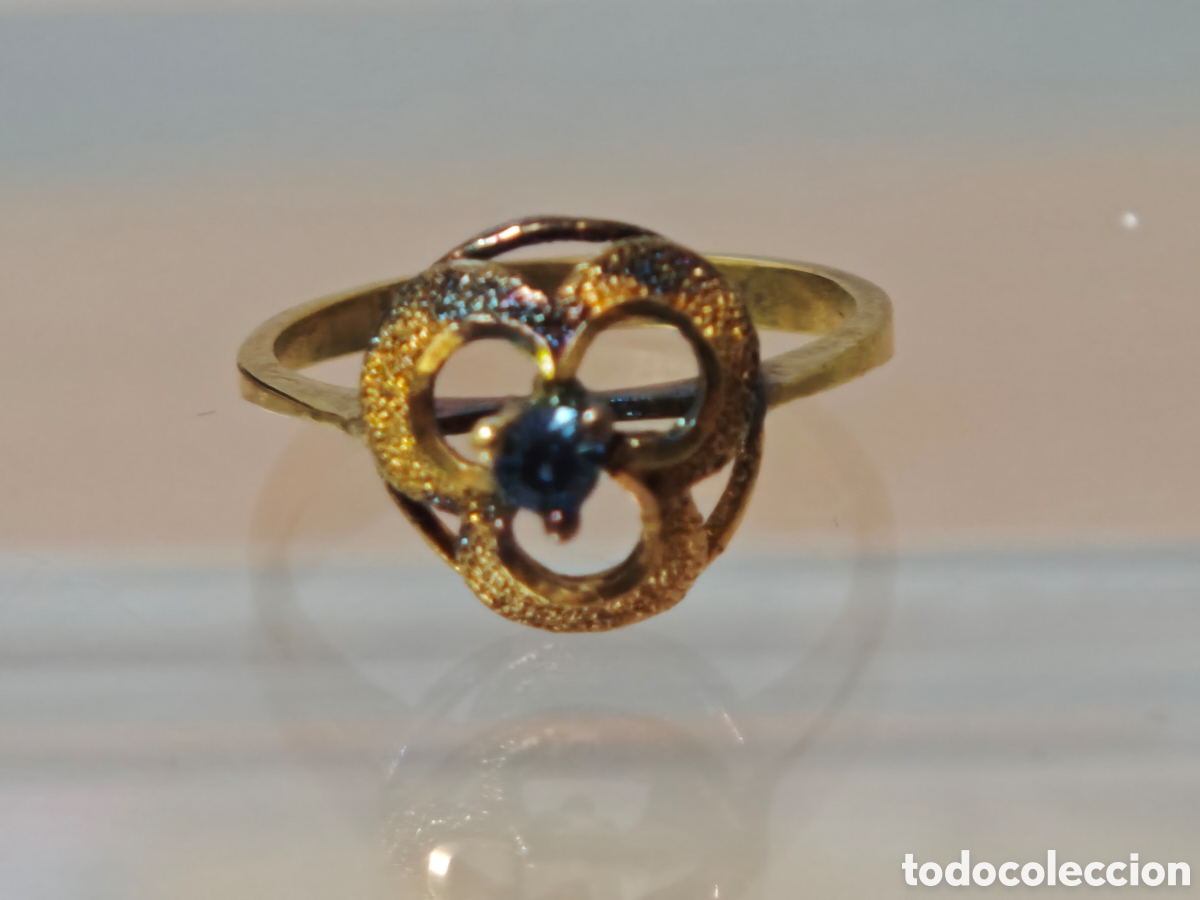 Joyeria: Anillo en plata dorada dieciocho quilates arte retro