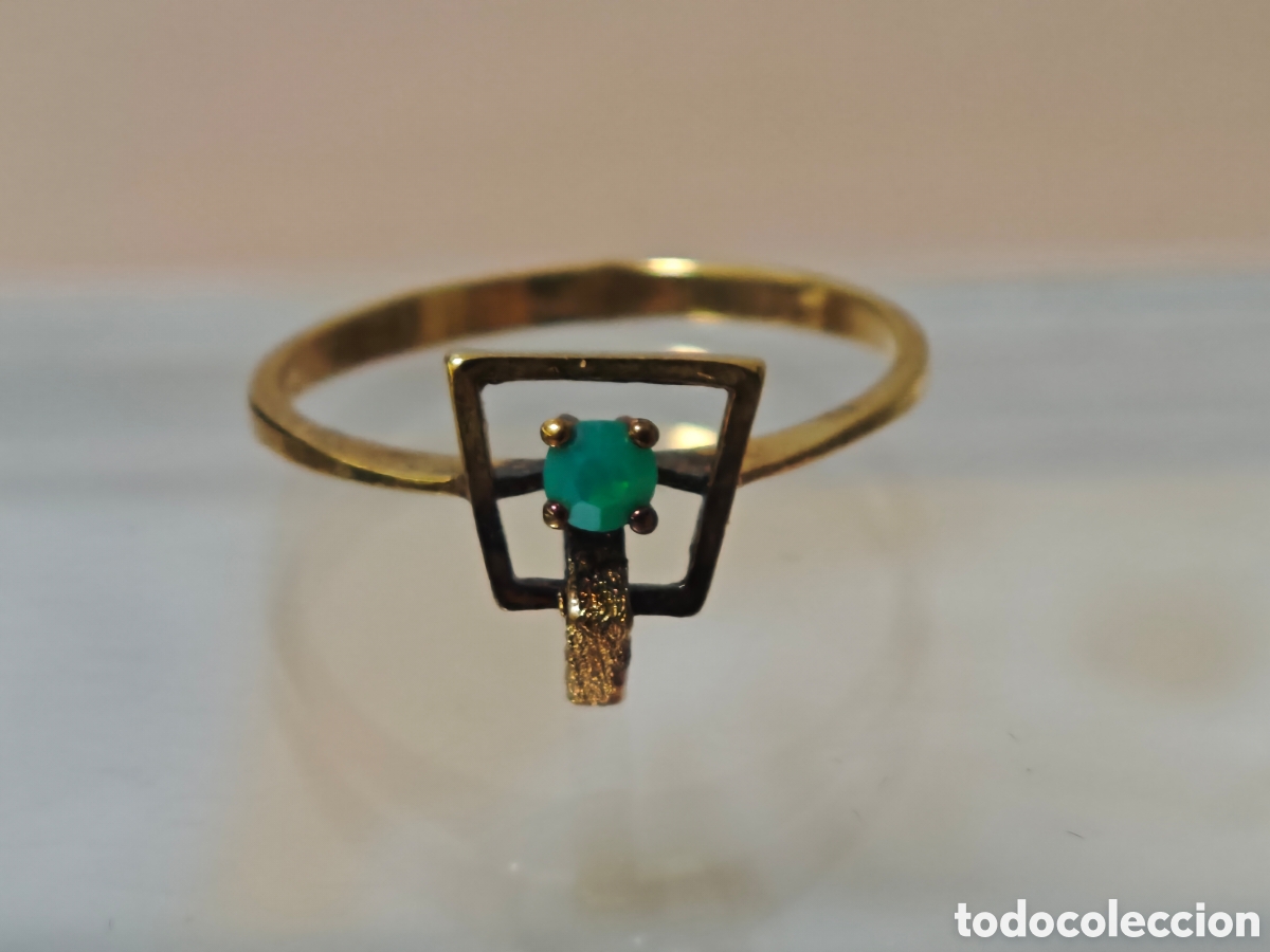 Joyeria: Anillo plata dorada 18 k asim&eacute;trico
