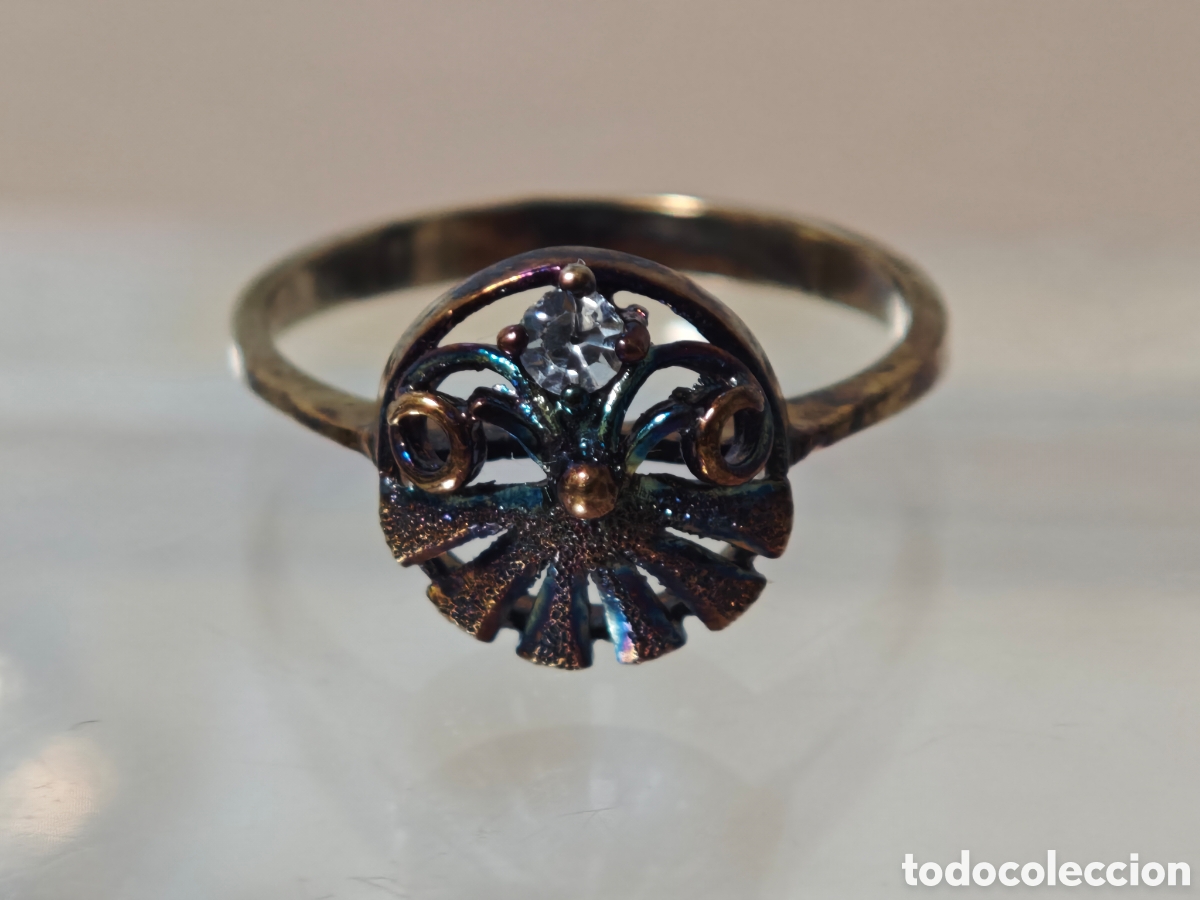 Joyeria: Anillo en plata dorada dieciocho quilates