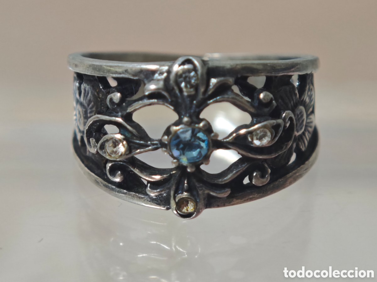 Joyeria: Precioso anillo victoriano en plata de ley y piedras naturales