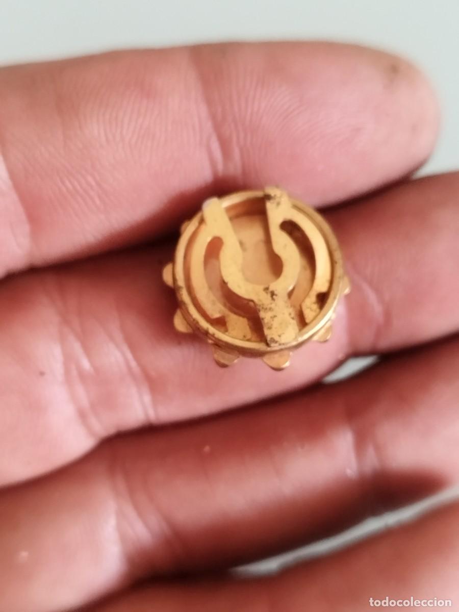 Joyeria: Antiguo cubre bot&oacute;n en forma de sol. Tipo Art deco. - Foto 4